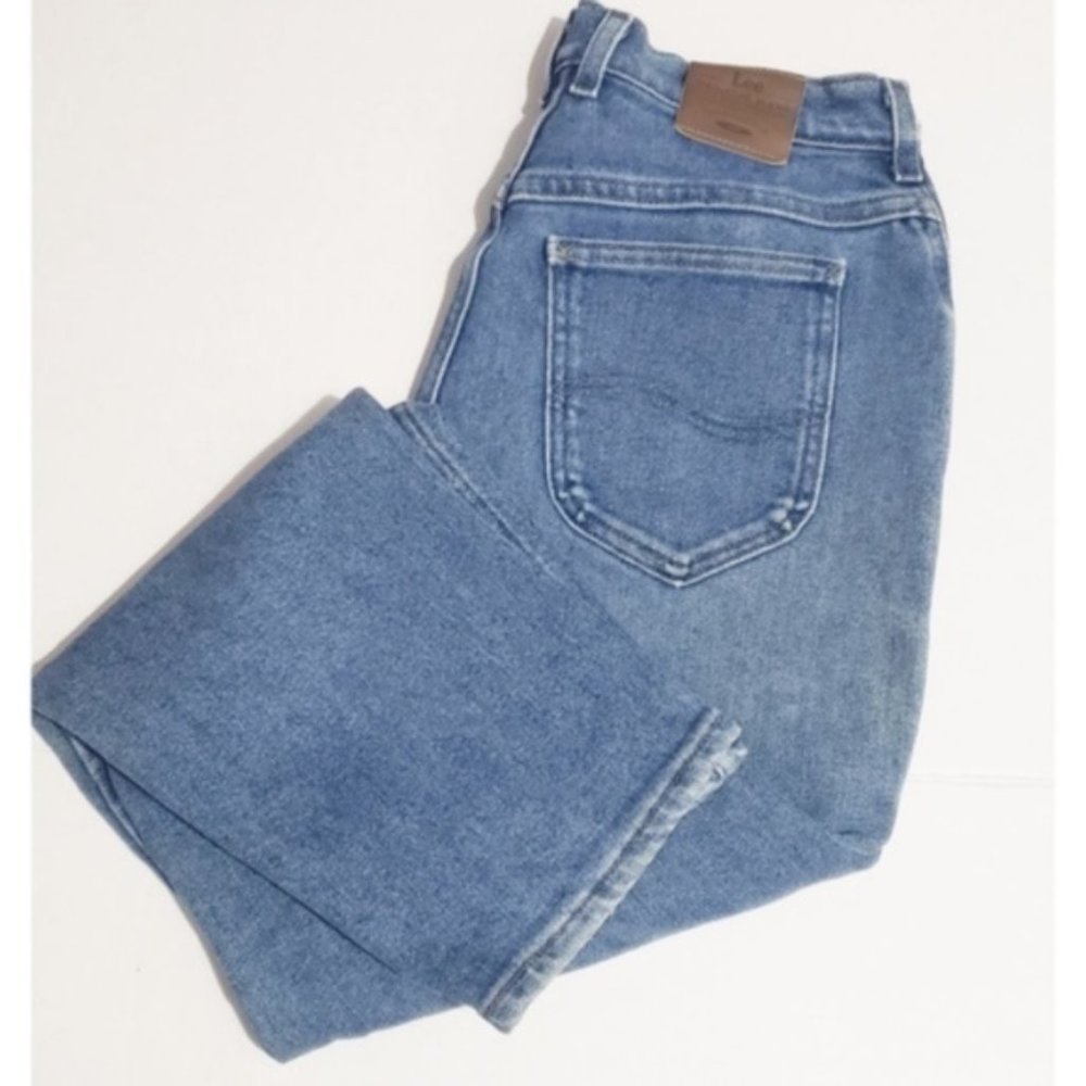 90s vtg lee high rise mom jean straight leg relax